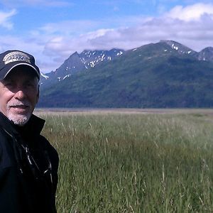 Meet your Posher, Jene